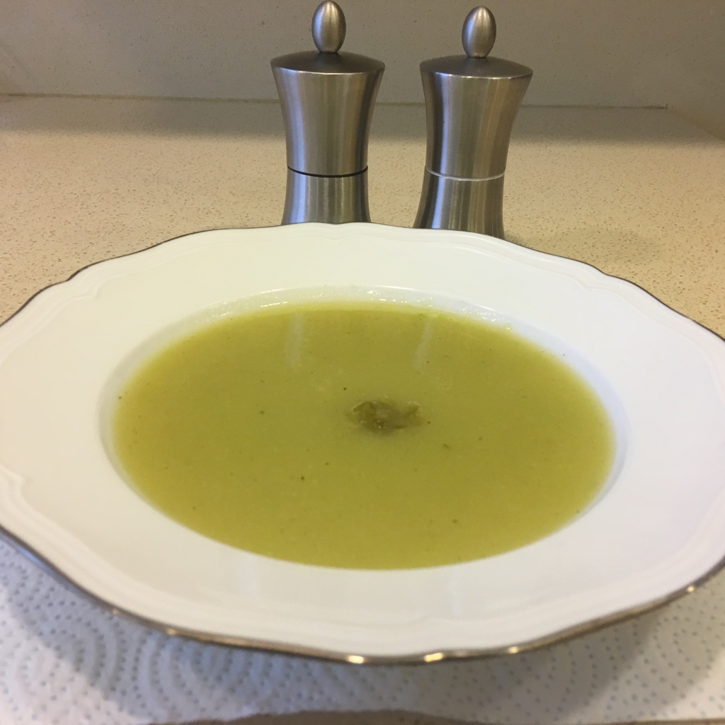 Healthy green soup [176]